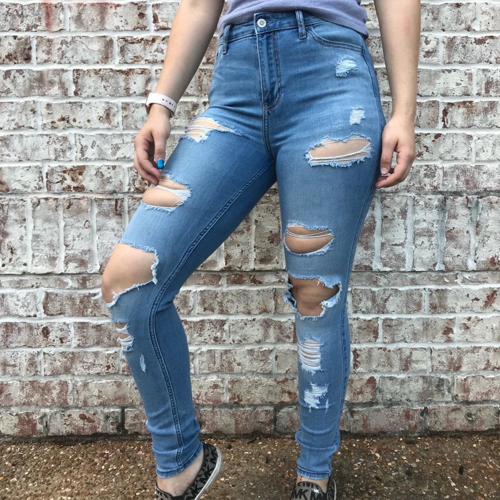 Light wash jeans